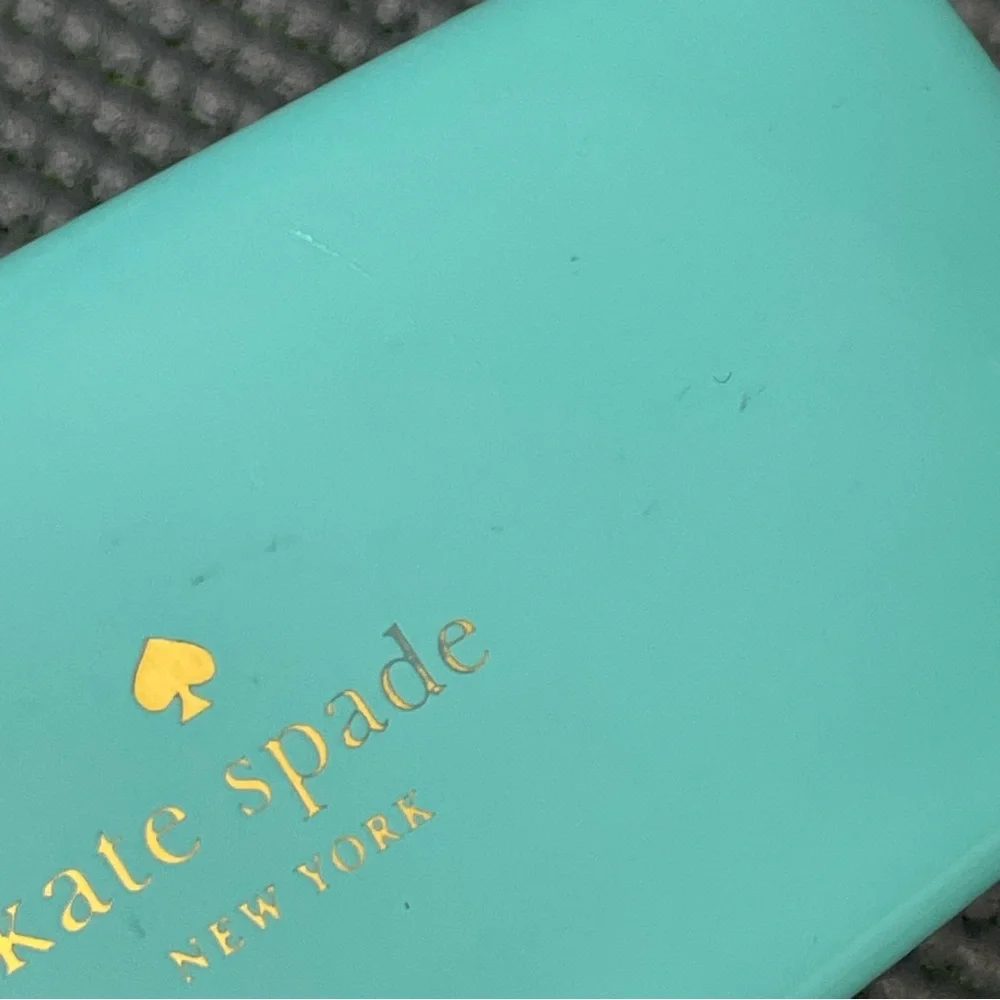 EUC Kate Spade New York Eyewear Stylish Hard Protective Case With Cleaning Cloth - Picture 10 of 17